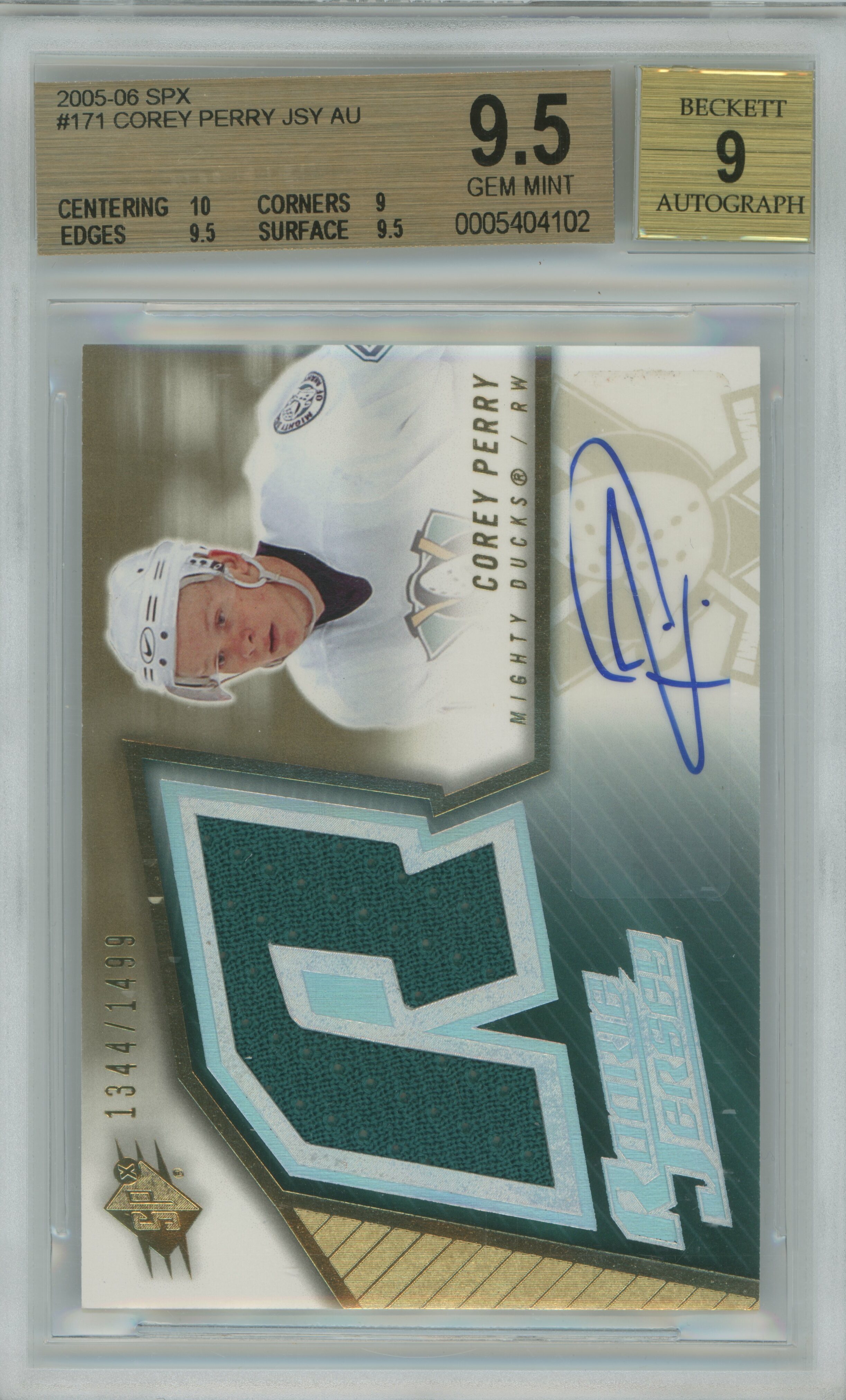 2005-06 SPx Jersey Auto RC Corey Perry BGS 9.5