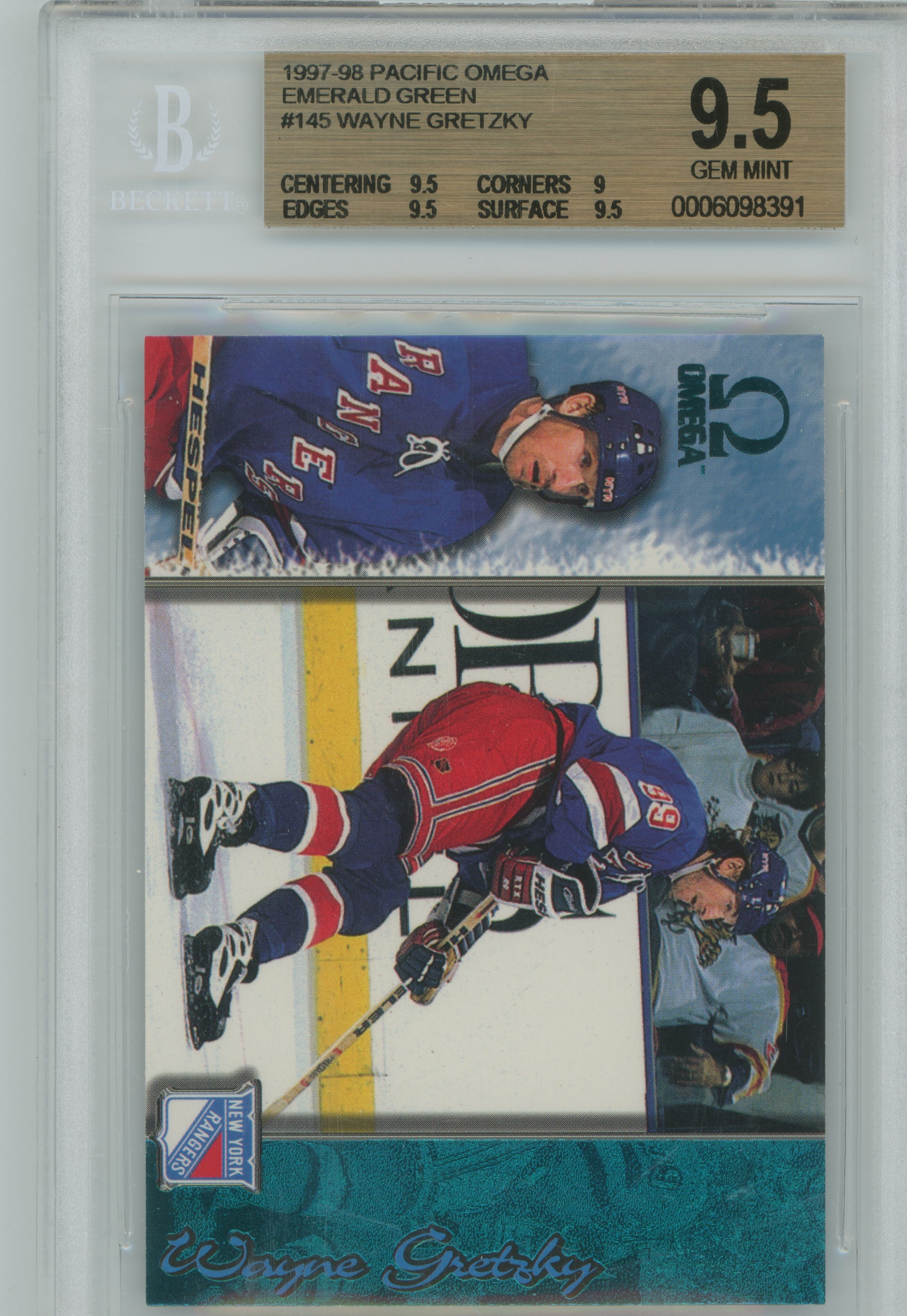 1997-98 Omega Emerald Green Wayne Gretzky BGS 9.5