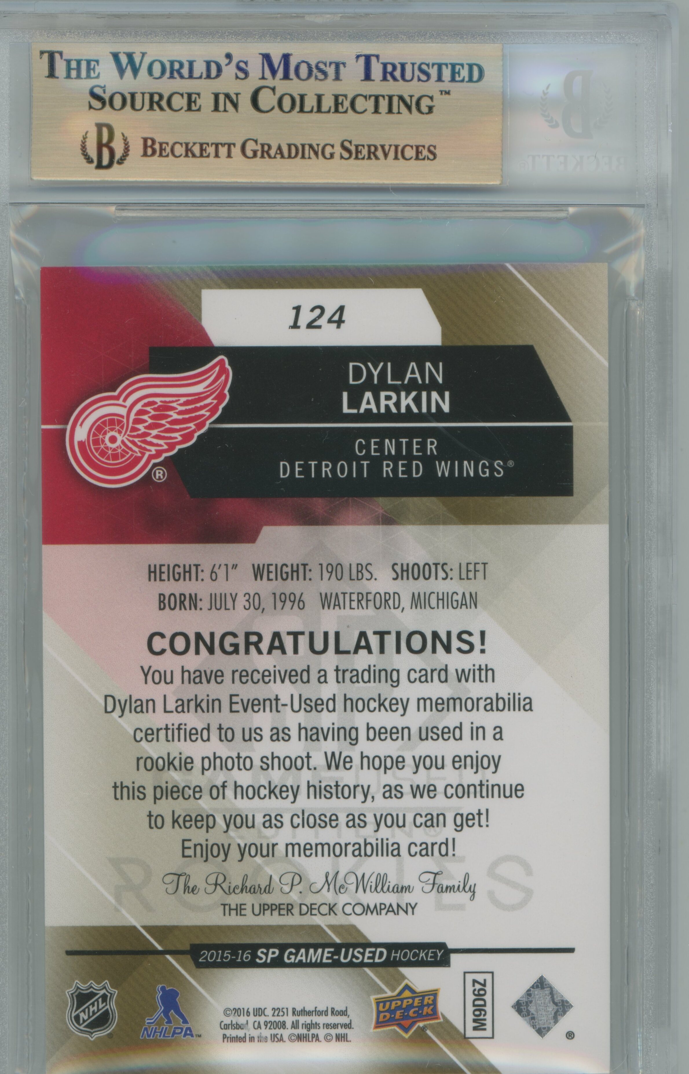2015-16 SP Game Used Gold Spectrum Materials Patch RC Dylan Larkin BGS 9.5