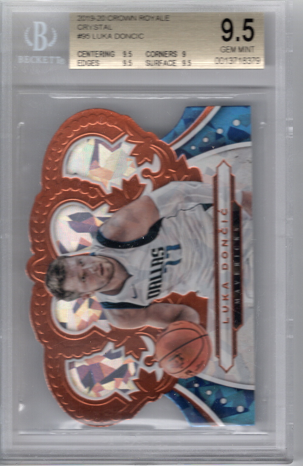 2019-20 Crown Royale Crystal Luka Doncic BGS 9.5