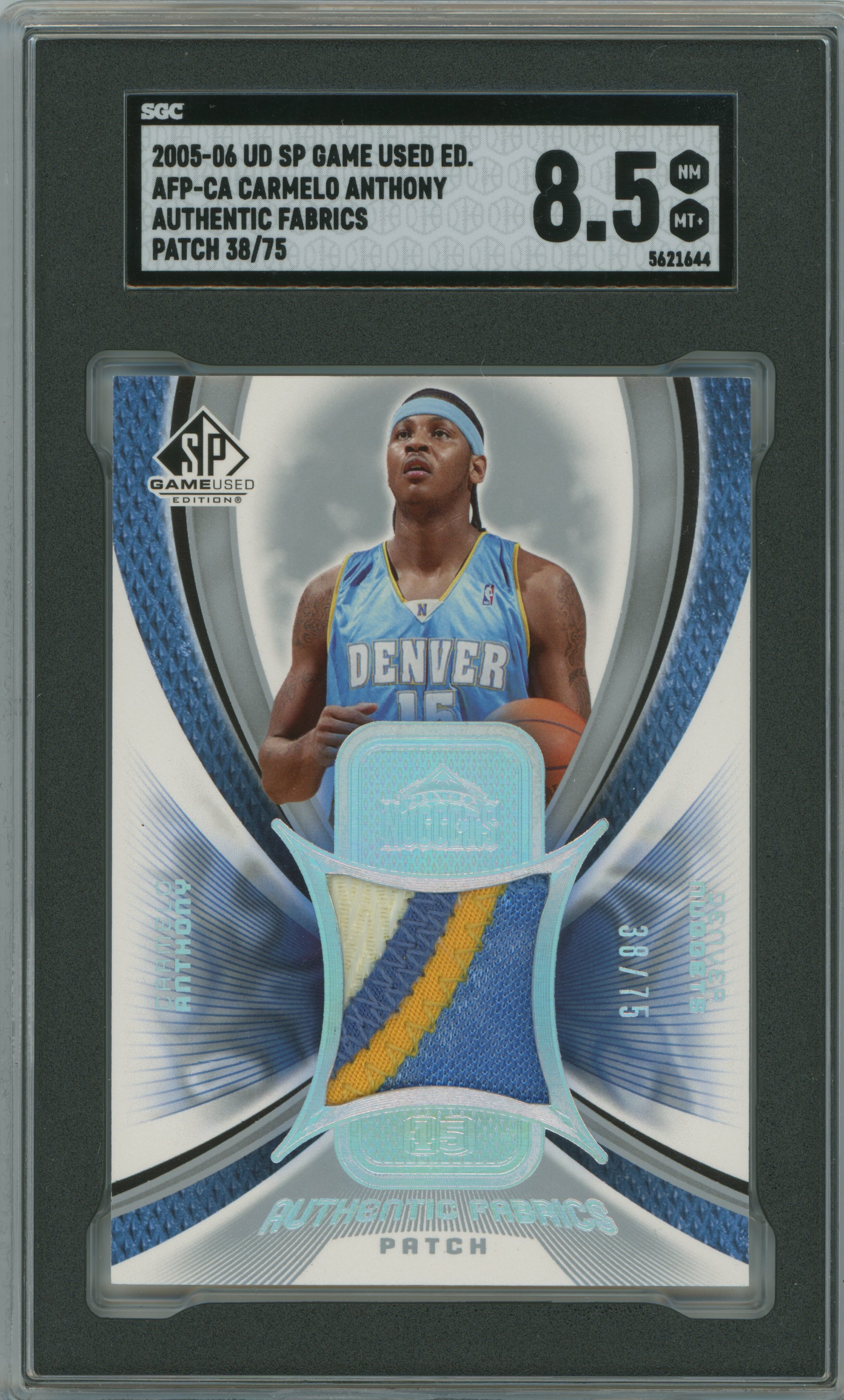 2005-06 SP Game Used Authentic Fabrics Patch Carmelo Anthony SGC 8.5